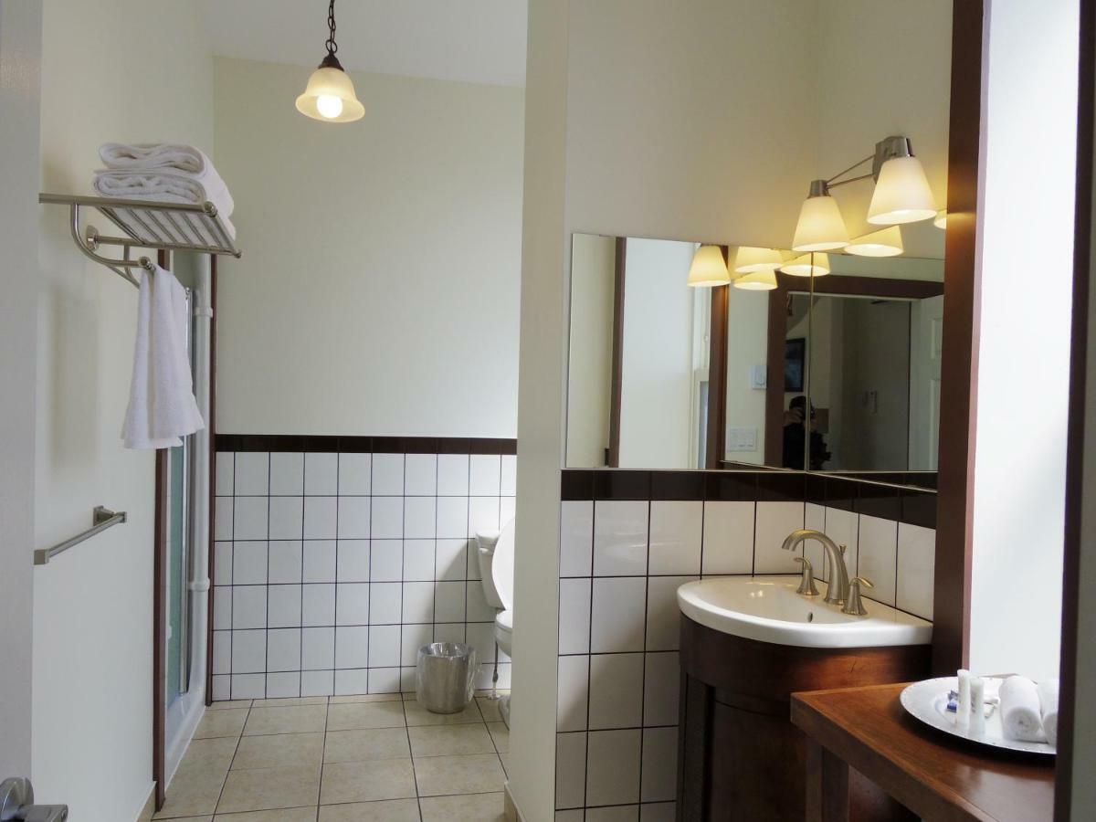 Water Suites تشارلوت تاون المظهر الخارجي الصورة