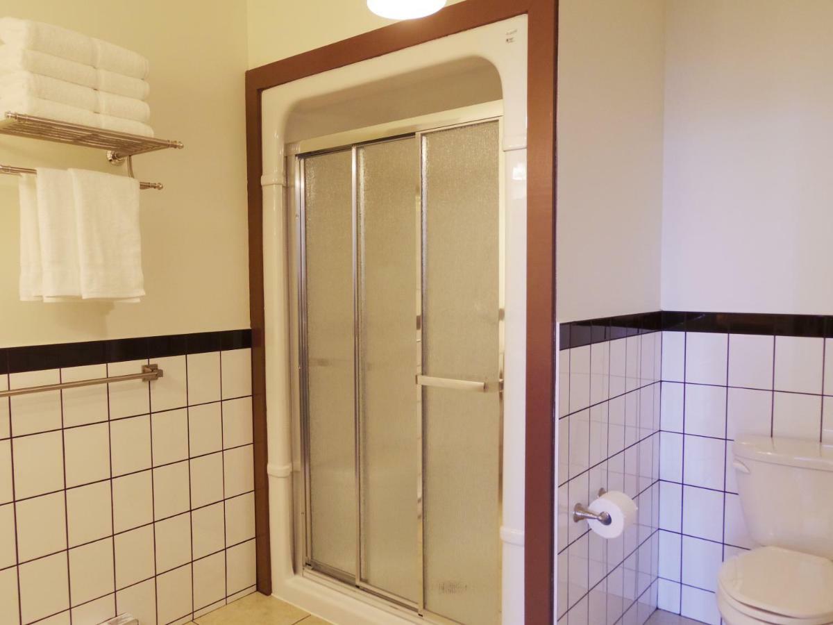 Water Suites تشارلوت تاون المظهر الخارجي الصورة